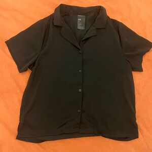H&M Black Short Sleeve Shirt
